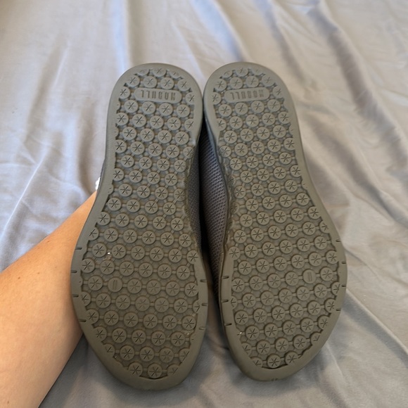 Dark grey trainers - Picture 3 of 9